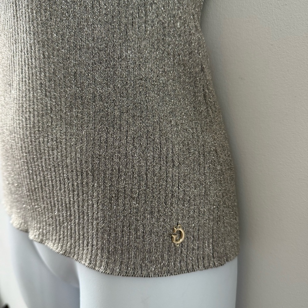 Guess Gray Ribbed Fitted Tank Top - Picture 5 of 7